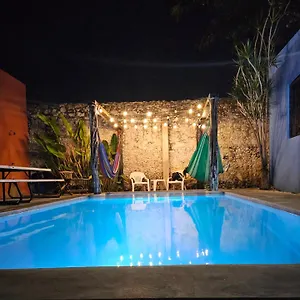 hostal-la-ermita-merida.hotelsmerida.org/